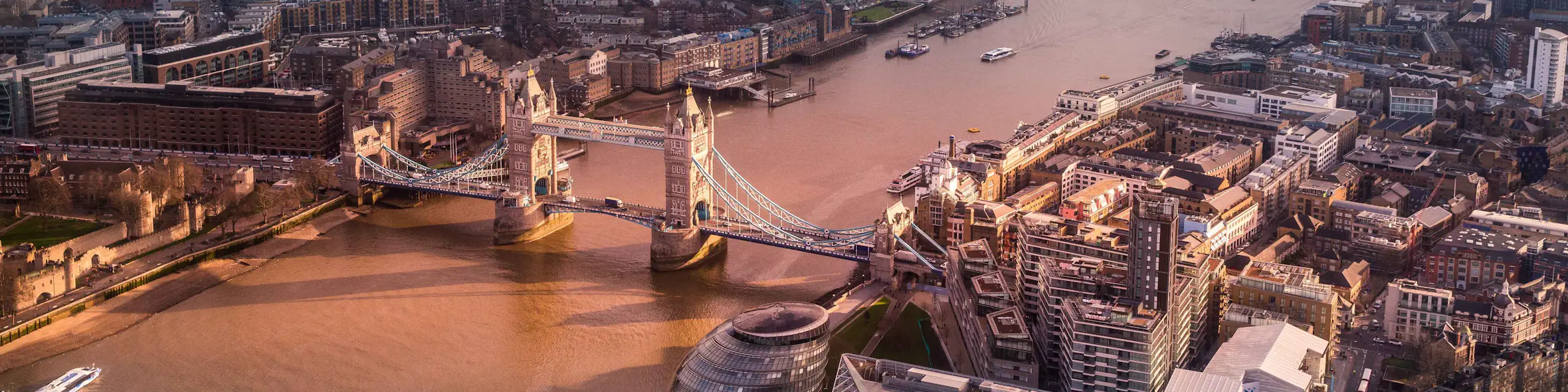 A cityscape of London in the UK featuring iconic elements of London's architectural landmarks.