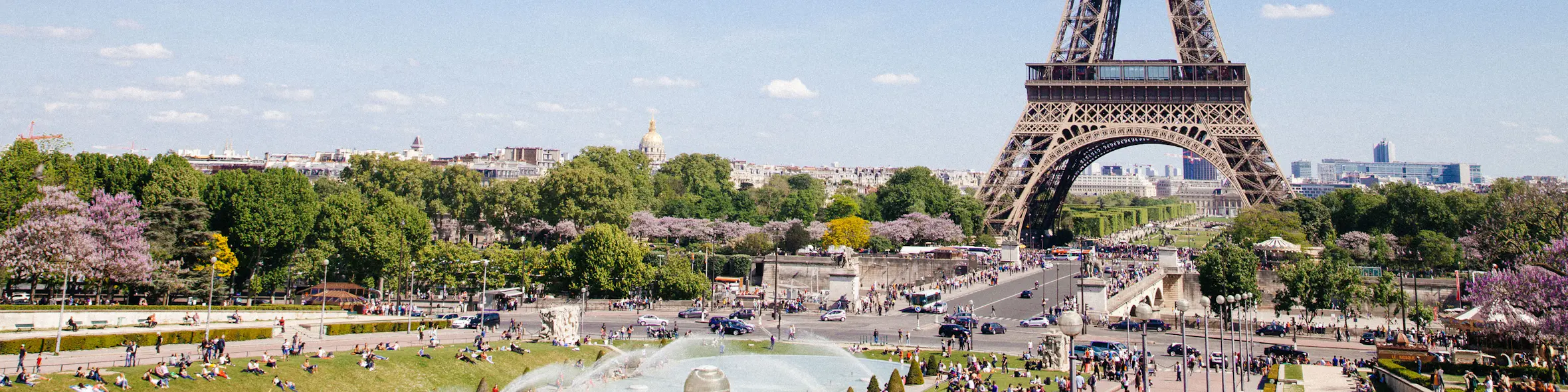A famous cityscape or landscape of France featuring iconic elements of France's natural beauty or architectural landmarks.