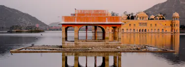 A famous cityscape or landscape of India featuring iconic elements of India's natural beauty or architectural landmarks.