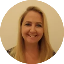 Headshot of Dr Amy Elkington