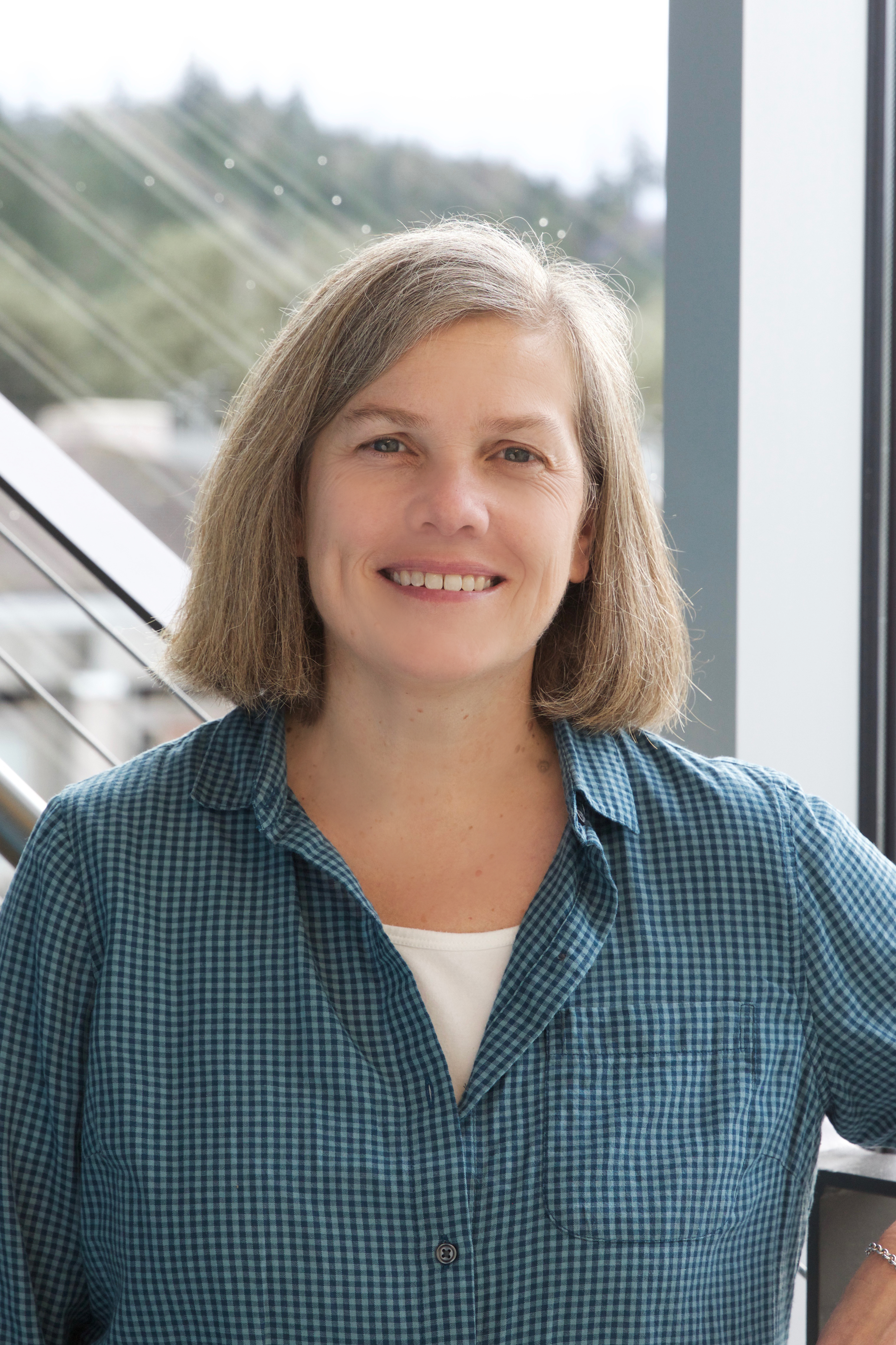Headshot of Dr Ce Rosenow
