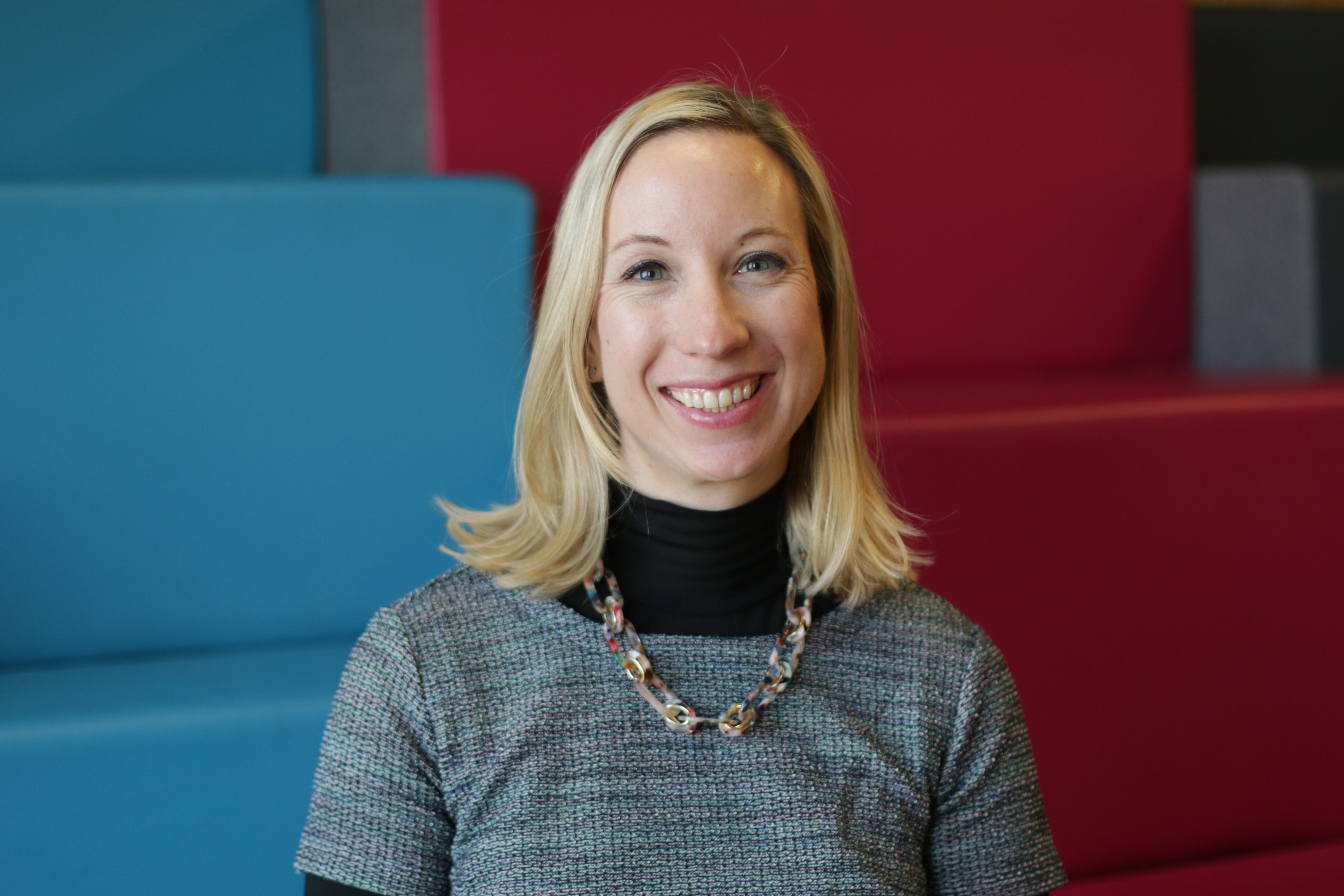 Headshot of Dr Leslie O'Toole