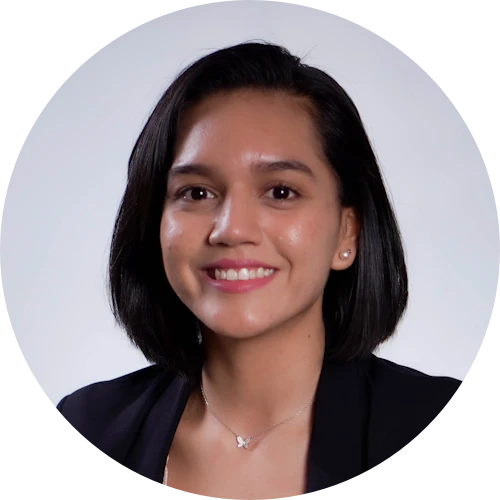 Studee headshot of University Partnership Lead, Beatriz Iniguez