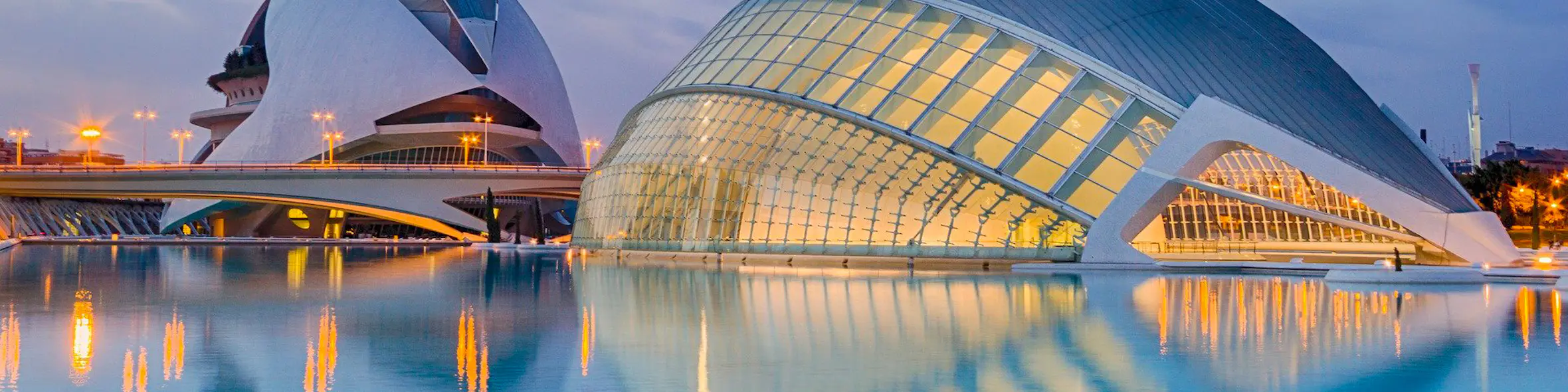 Ascencia Valencia campus view
