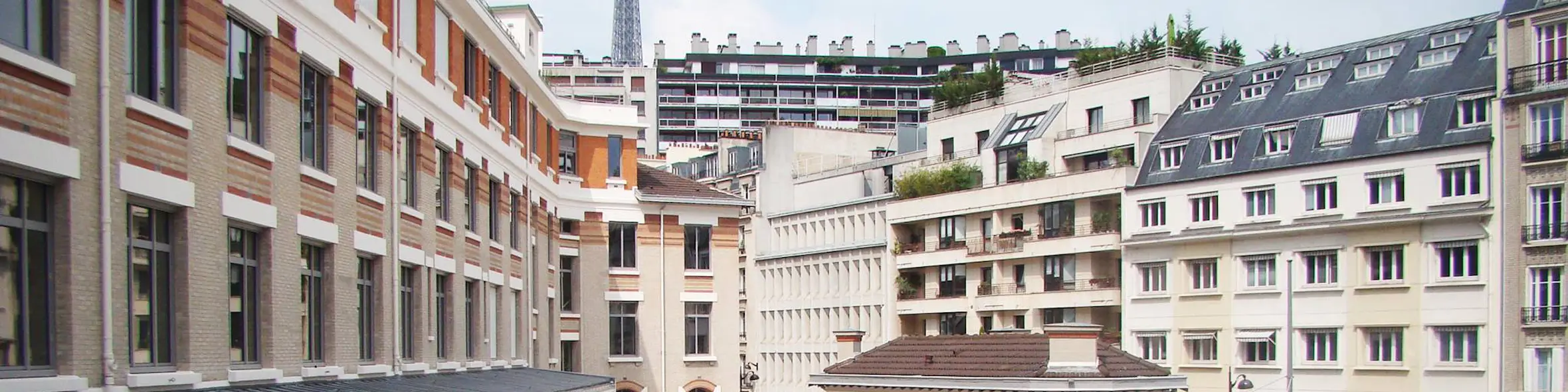 ESCE Business School campus view