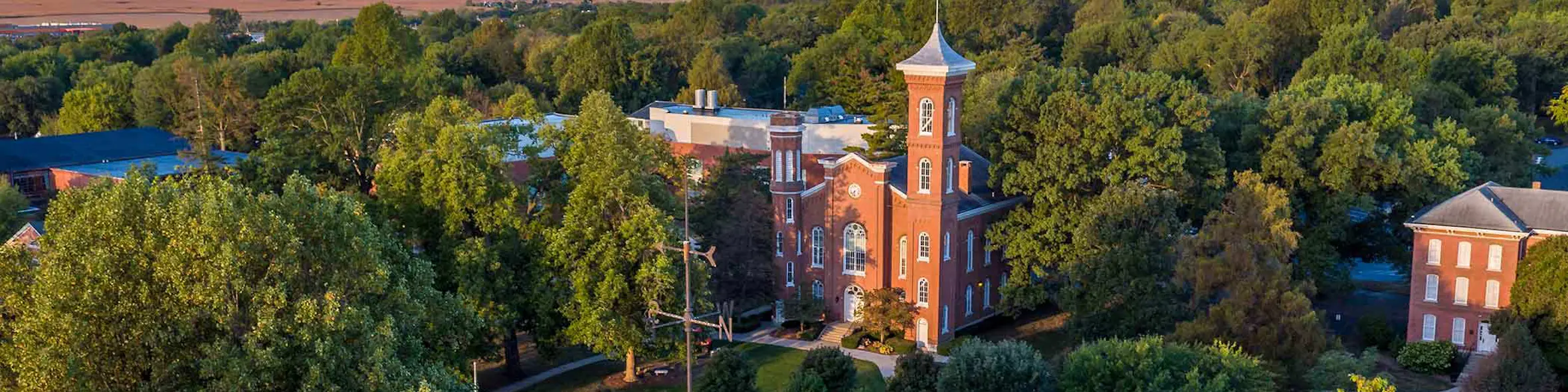 Illinois College campus view