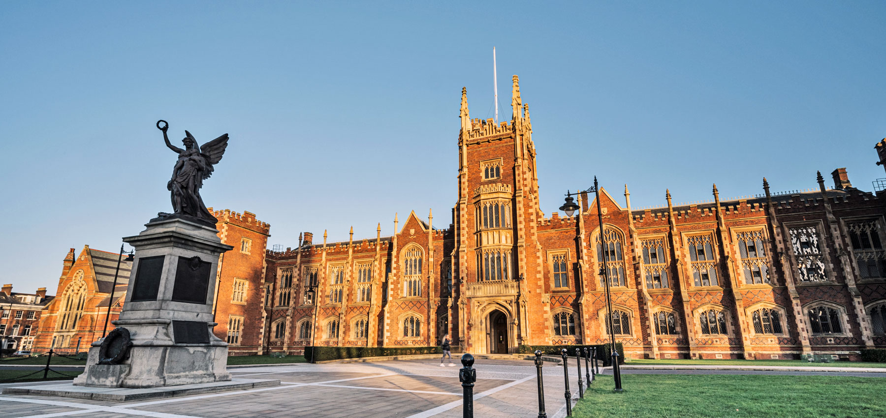 Queen's University Belfast campus view