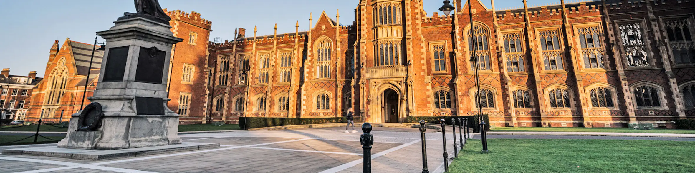 Queen's University Belfast campus view