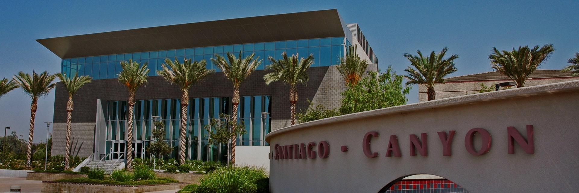 Study Abroad at Santiago Canyon College, USA InDepth Guide & Apply Help