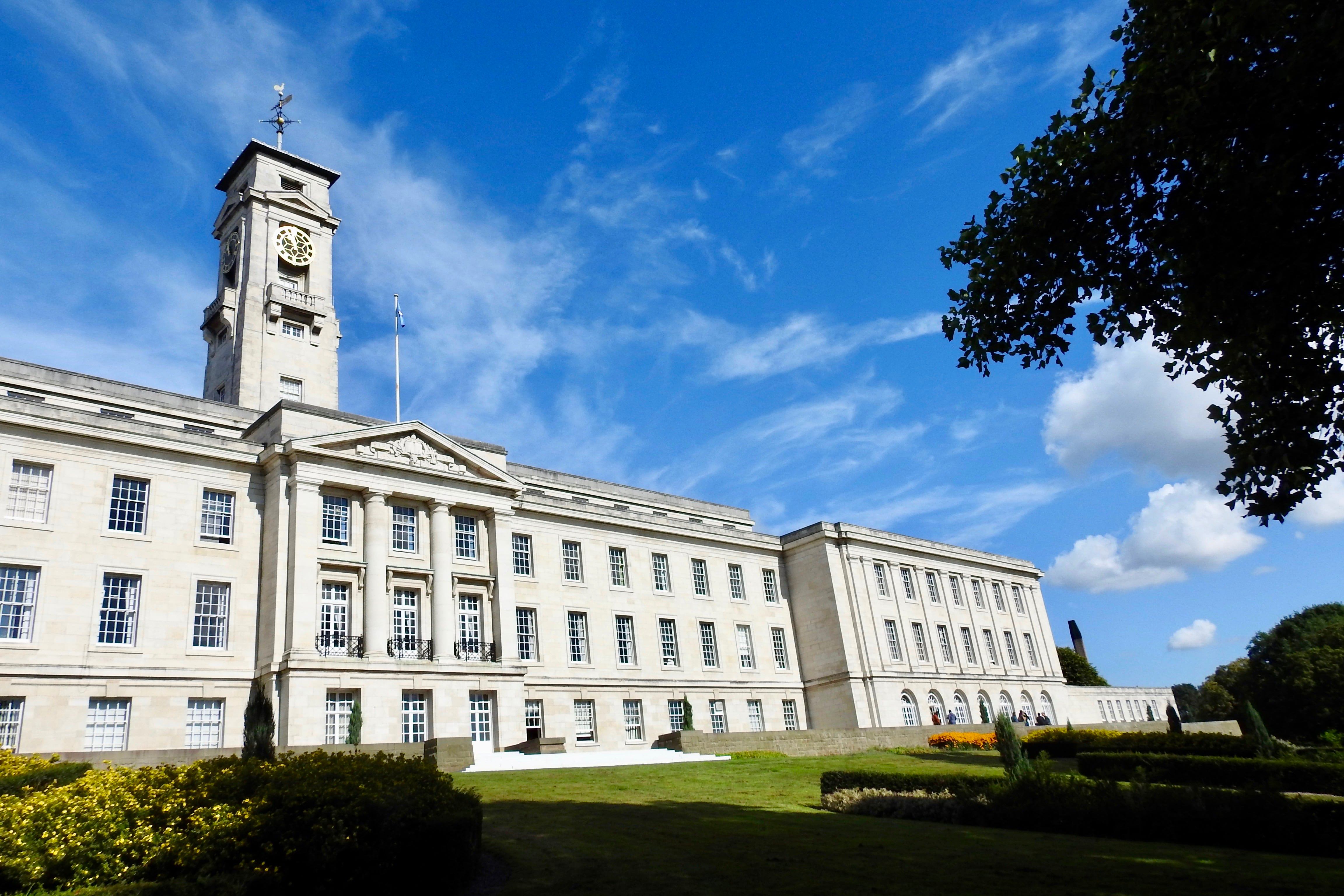 Study Abroad At University Of Nottingham, UK - In-Depth Guide & Apply Help